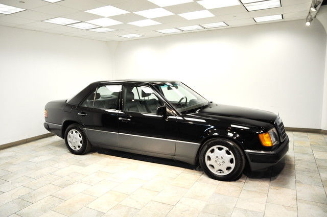 1992 Mercedes-Benz E-Class 400E 400 v8 - photo 4