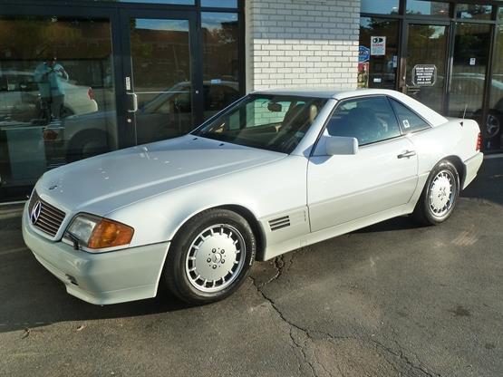 1992 Mercedes-Benz 500-Class 500SL 2dr Convertible White Luxury Car Outlet 630-4 1992 Mercedes-Benz 500-Series 500SL 2dr Convertible