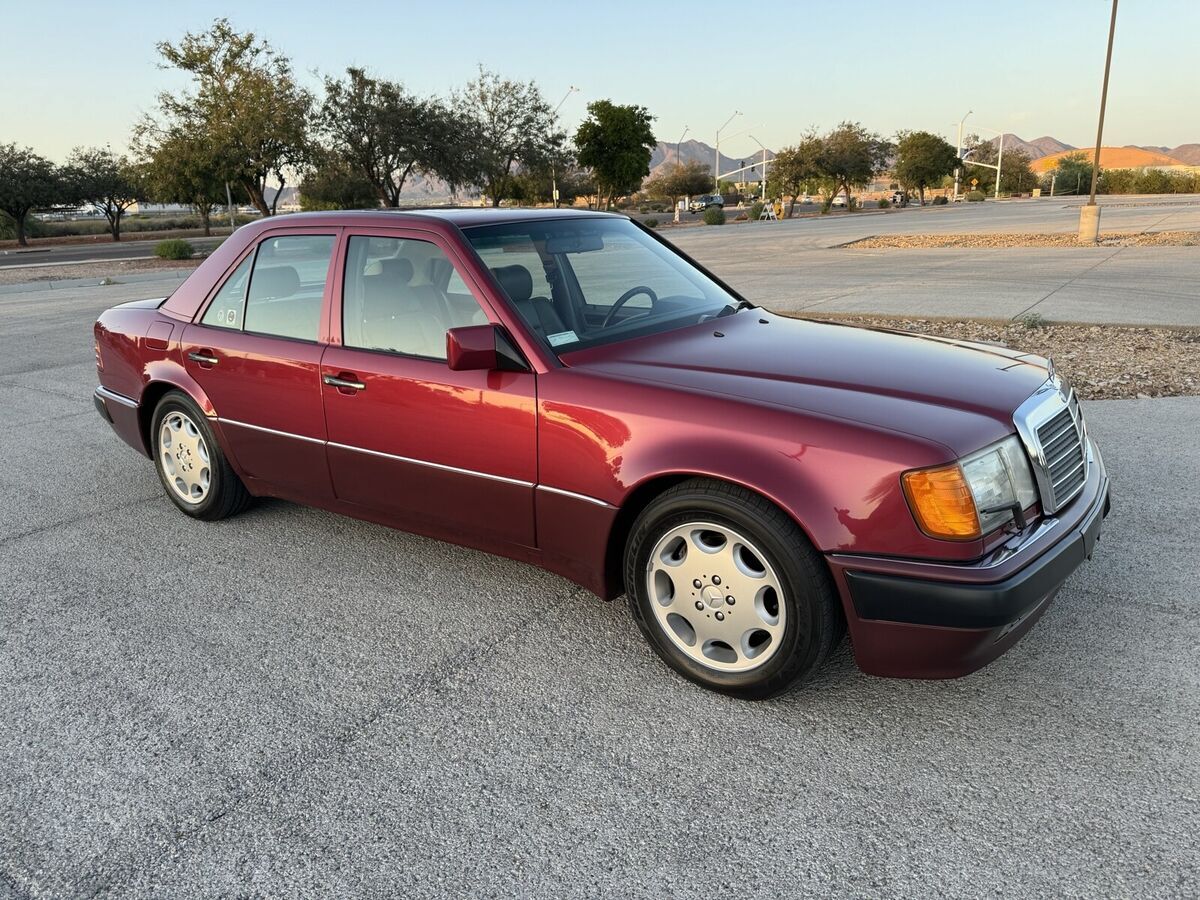 1992 Mercedes-Benz 500-Series E - photo 11