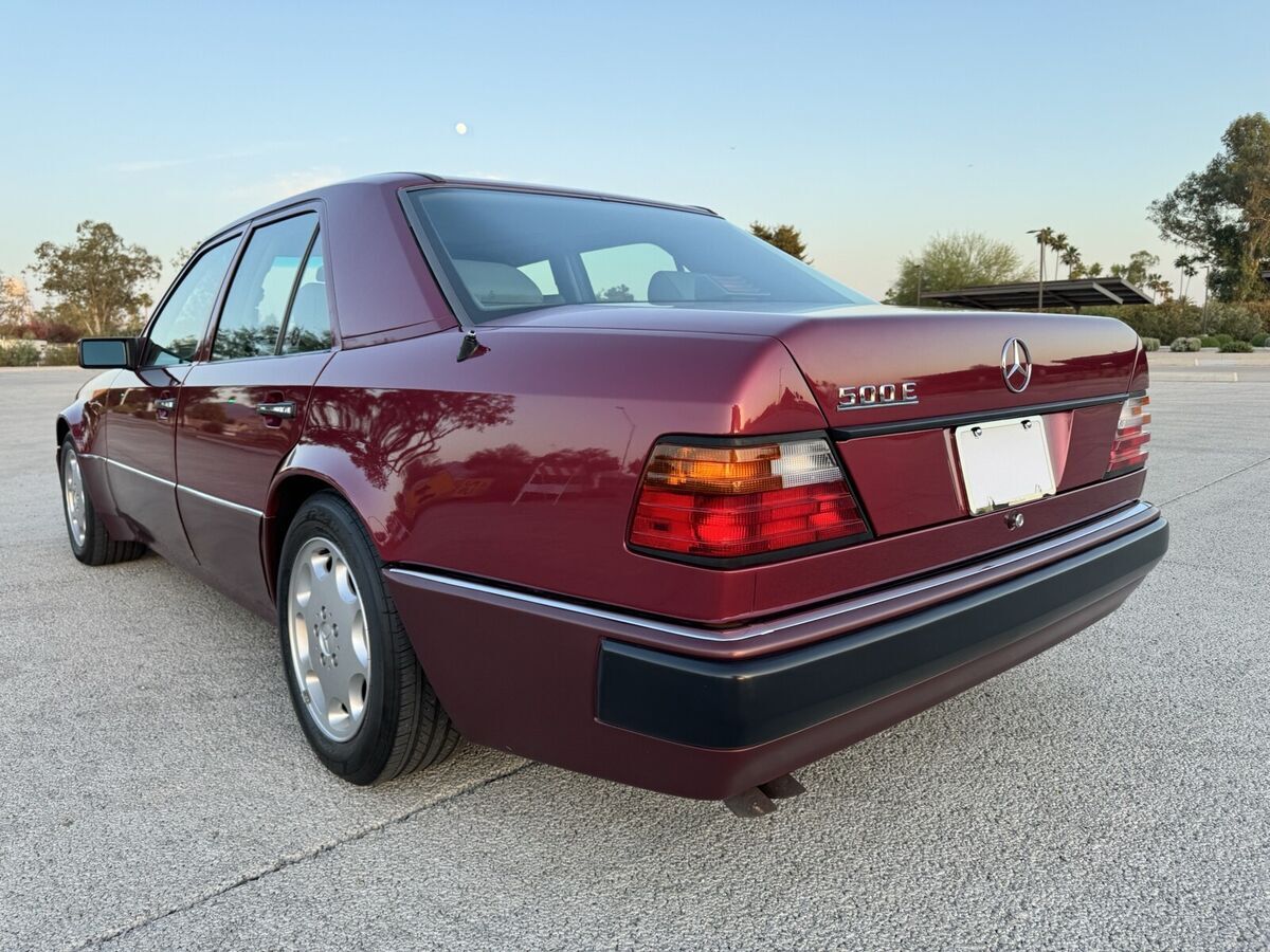 1992 Mercedes-Benz 500-Series E - photo 8