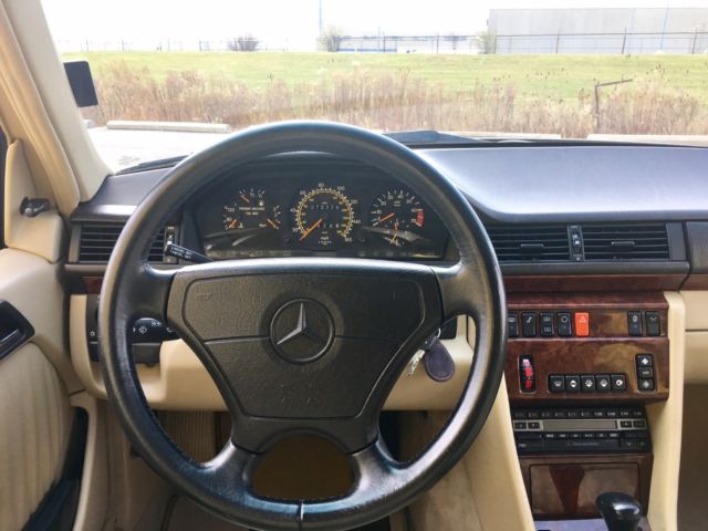 1992 Mercedes-Benz E-Class 500E - photo 12
