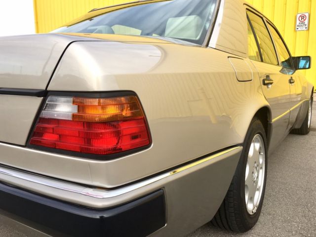 1992 Mercedes-Benz E-Class 500E - photo 4