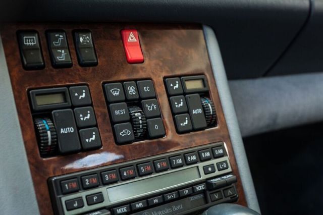 1992 Mercedes-Benz S-Class SEL 600 - photo 11
