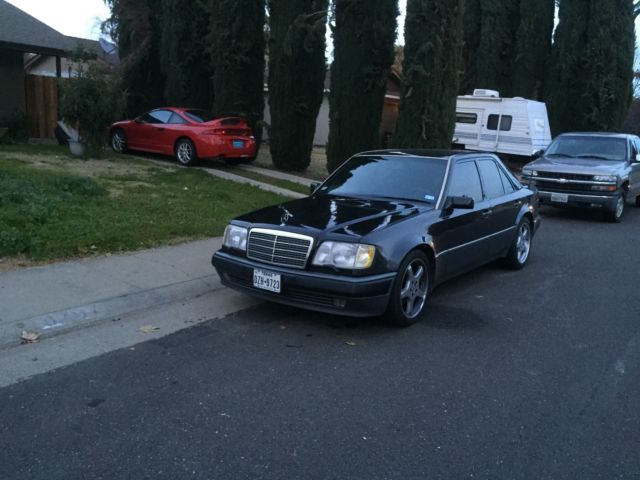 1992 Mercedes-Benz E-Class Base Sedan 4-Door - photo 2