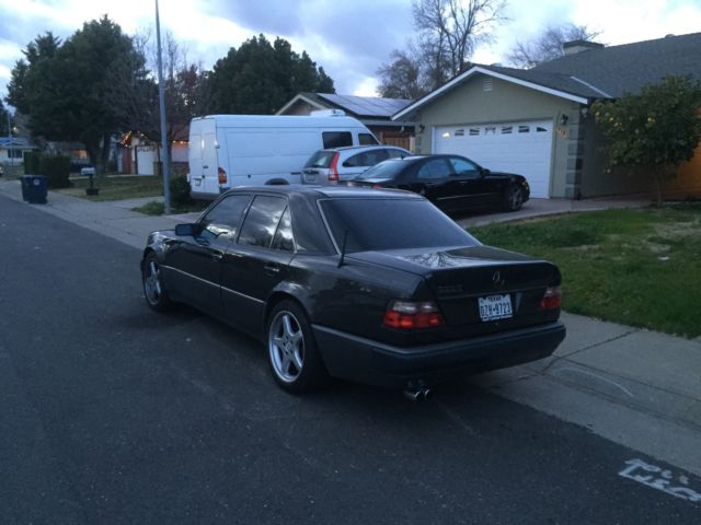 1992 Mercedes-Benz E-Class Base Sedan 4-Door - photo 4