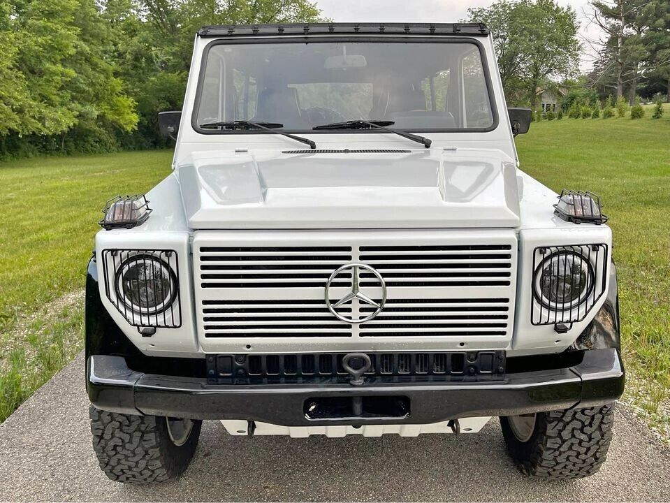 1992 Mercedes-Benz G-Class SUV White 4WD Automatic 1992 Puch 230GE 1992 Mercedes-Benz G-Class