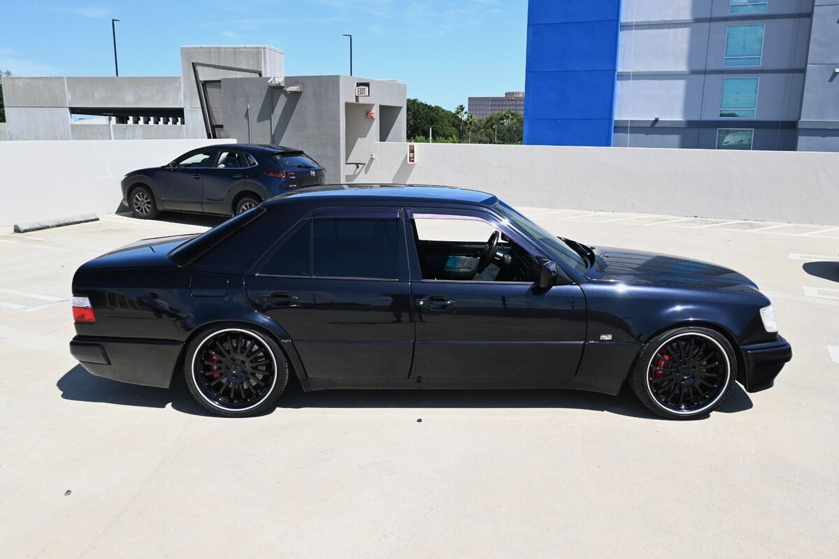 1992 Mercedes-Benz 500E ROW Spec - photo 13