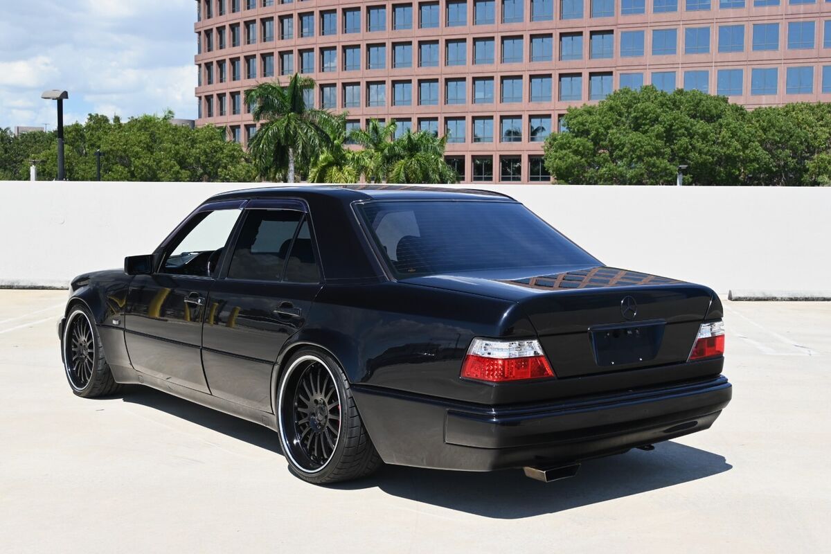 1992 Mercedes-Benz 500E ROW Spec - photo 5