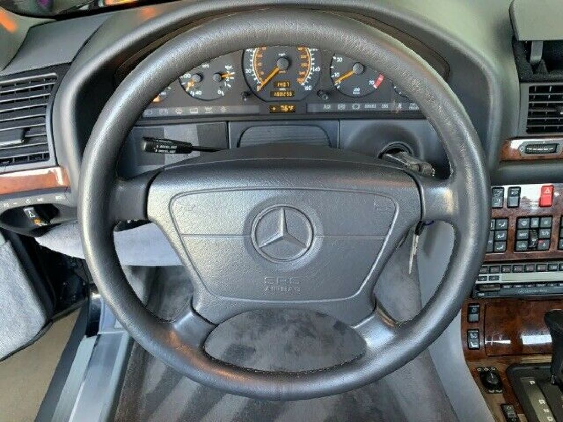 1992 Mercedes-Benz S-Class 500SEL sedan - photo 2