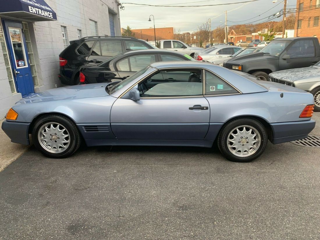 1992 Mercedes-Benz SL-Class CONVERTIBLE - photo 2