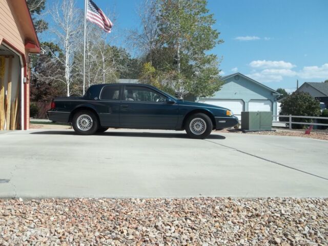 1992 Mercury Cougar, LS 25Th Anniversary, 6828 original miles, Mint condition. 1992 Mercury Cougar LS