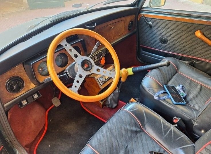 1992 Mini Cooper 23,848 KM, Classic British Car, All-Original, Green/Black - photo 9