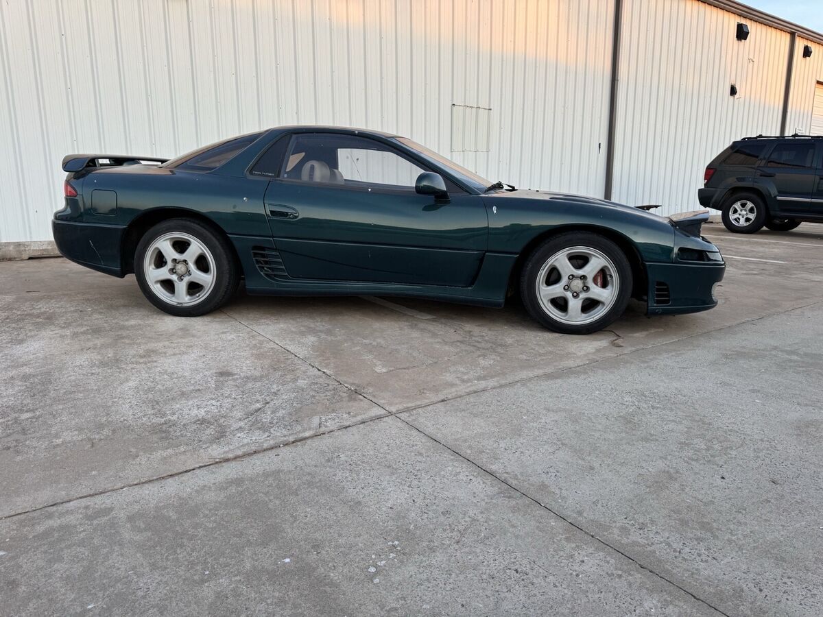 1992 Mitsubishi 3000 Gt VR4 - photo 2