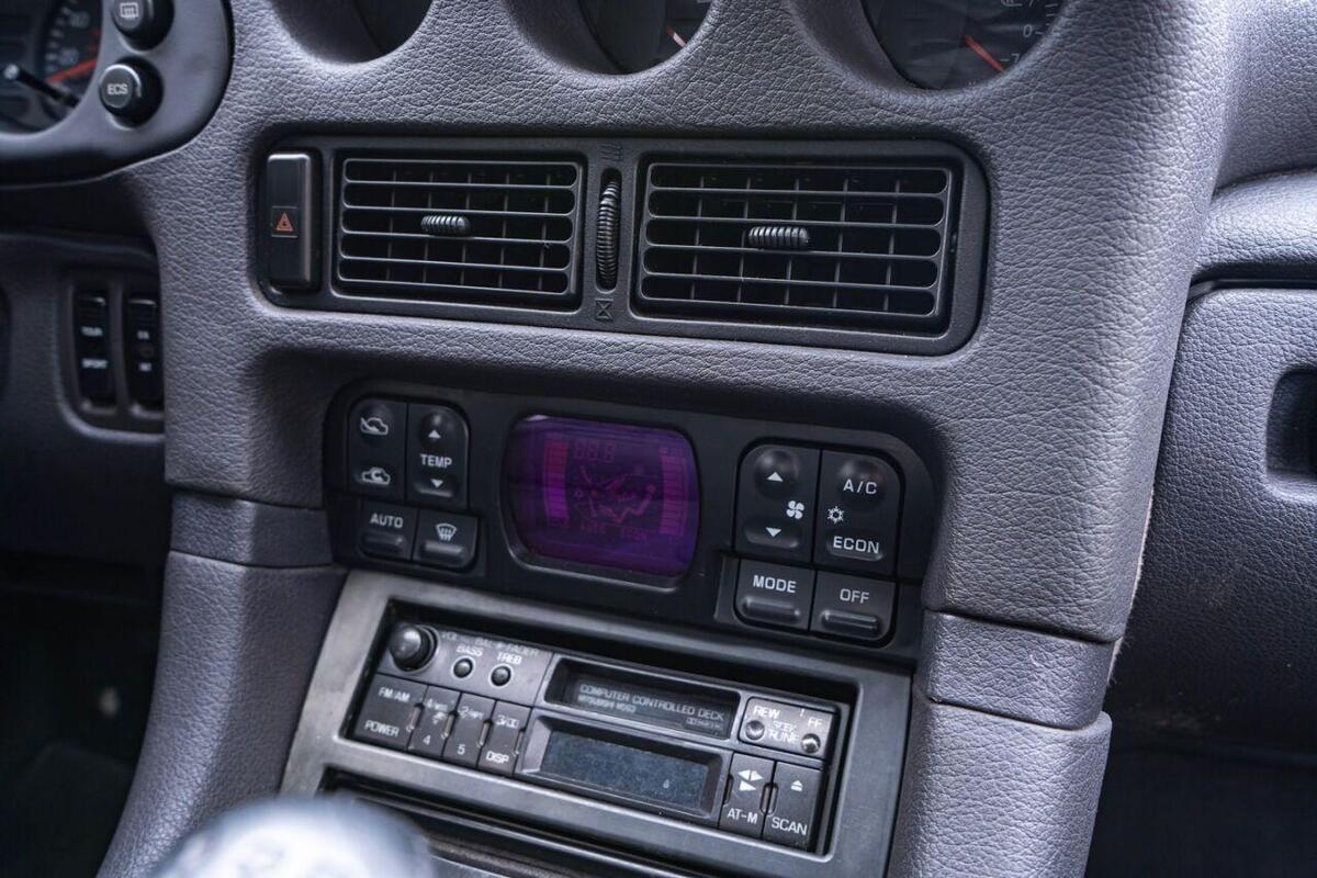 1992 MITSUBISHI 3000GT VR-4 TURBO - photo 12