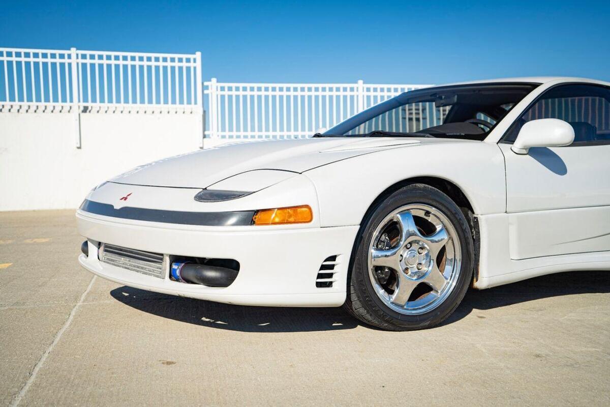 1992 MITSUBISHI 3000GT VR-4 TURBO - photo 8