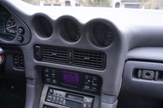 1992 Mitsubishi 3000GT VR 4 Turbo AWD 2dr Hatchback - photo 11