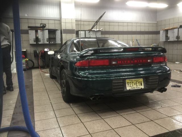 1992 Mitsubishi 3000GT VR4 - photo 2