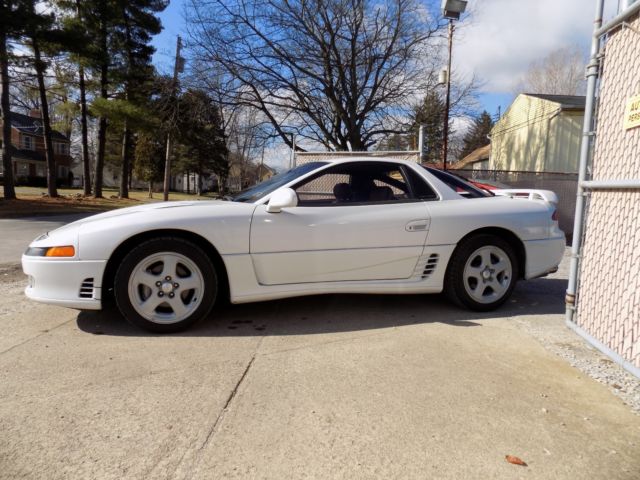 1992 Mitsubishi 3000GT - photo 2