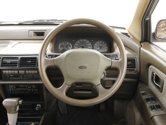 1992 Mitsubishi Chariot MX - photo 11