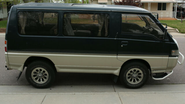 1992 Mitsubishi Delica 1992 Mitsubishi Other