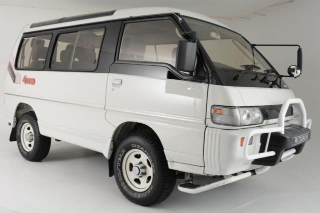1992 Mitsubishi Delica 4WD Auto Crystal Lite Roof !!! 1992 Mitsubishi Delica 4WD Auto Crystal Lite Roof !!!