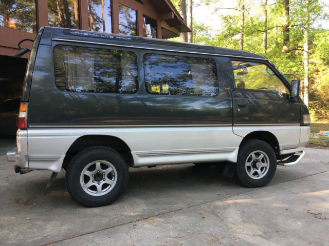 1992 Mitsubishi Delica 4x4 Turbo Diesel 4WD turbo diesel automatic wagon/camper - photo 6
