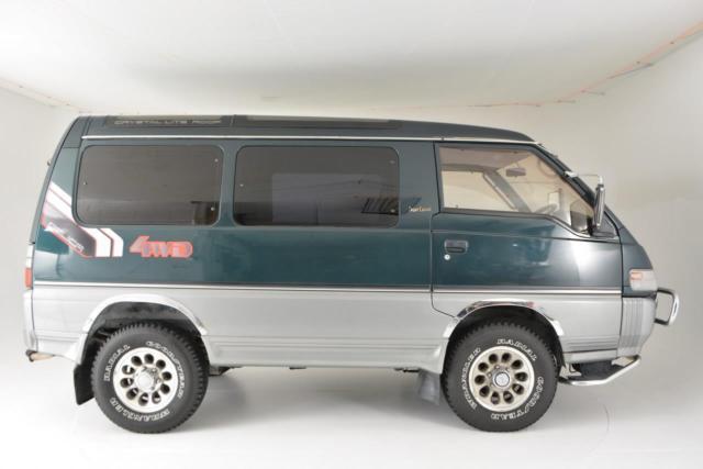 1992 Mitsubishi Delica 4WD Turbo Diesel Crystal Lite Roof Cool Box !!!! - photo 2