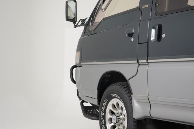 1992 Mitsubishi Delica -- - photo 8