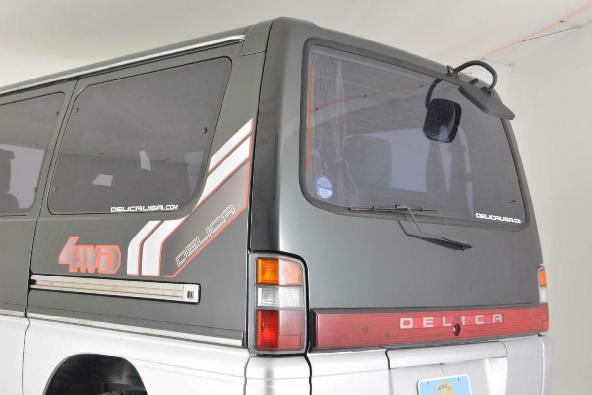 1992 Mitsubishi Delica Exceed 4WD Turbo Diesel - photo 11
