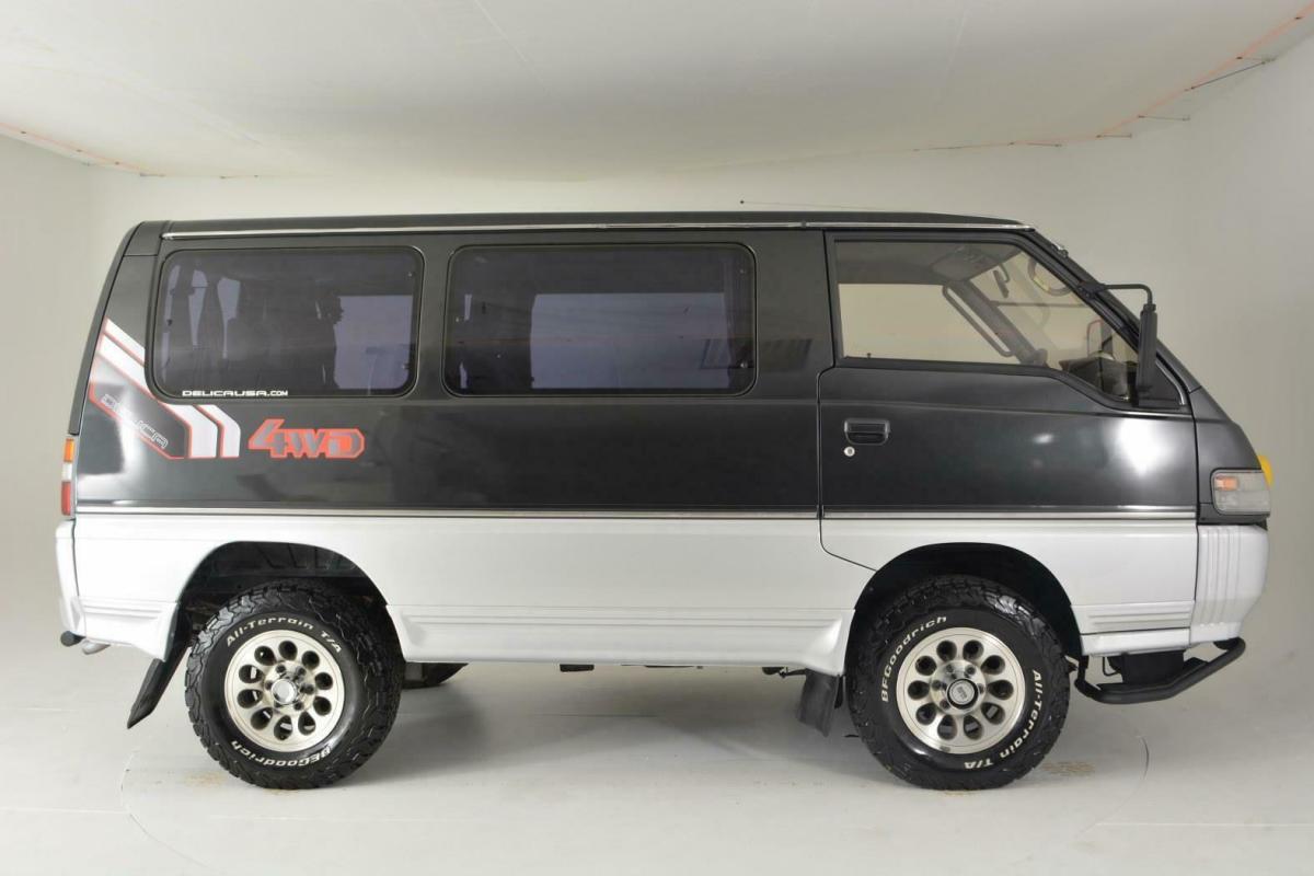 1992 Mitsubishi Delica Exceed 4WD Turbo Diesel - photo 3