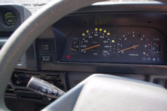 1992 Mitsubishi Delica Exceed Crystal Lite - photo 12