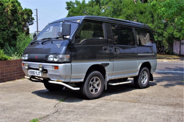1992 Mitsubishi Delica Exceed Crystal Lite - photo 2