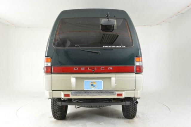1992 Mitsubishi Delica Exceed Crystal Roof 4WD Vanagon Syncro Quigley - photo 5