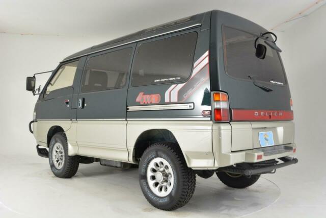 1992 Mitsubishi Delica Exceed Crystal Roof 4WD Vanagon Syncro Quigley - photo 6
