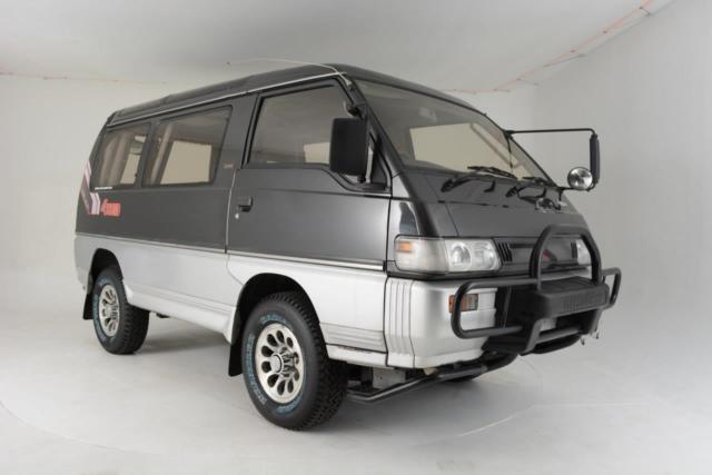 1992 Mitsubishi Delica Exceed Turbo Diesel 4WD Crystal Lite Roof !!! - photo 2