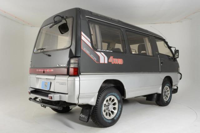 1992 Mitsubishi Delica Exceed Turbo Diesel 4WD Crystal Lite Roof !!! - photo 3