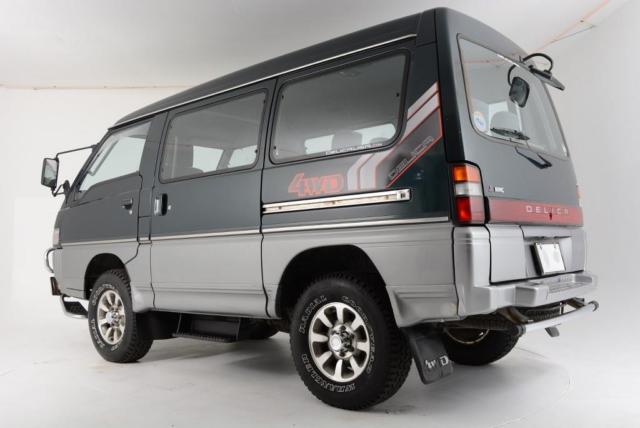 1992 Mitsubishi Delica GLX - photo 8
