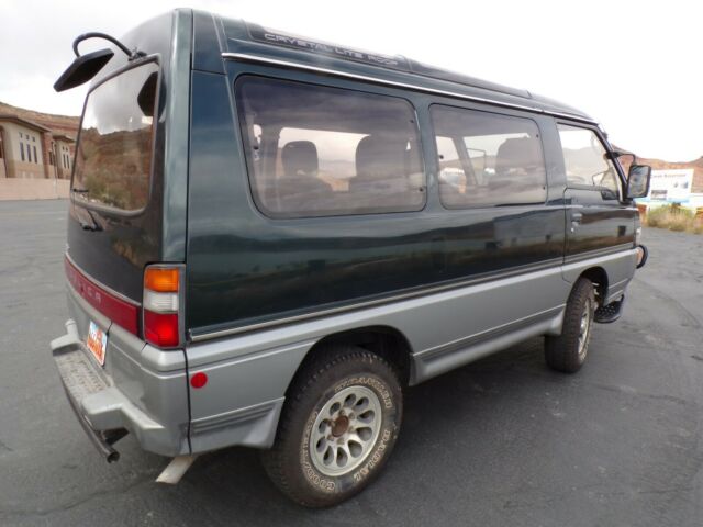 1992 Mitsubishi Delica L300 Exceed - photo 4