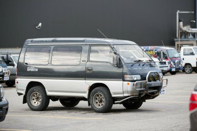 1992 Mitsubishi Delica Super Exceed - 4WD - Camper 1992 Mitsubishi Delica Super Exceed