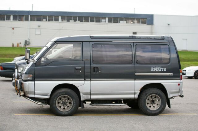 1992 Mitsubishi Delica Super Exceed - photo 5
