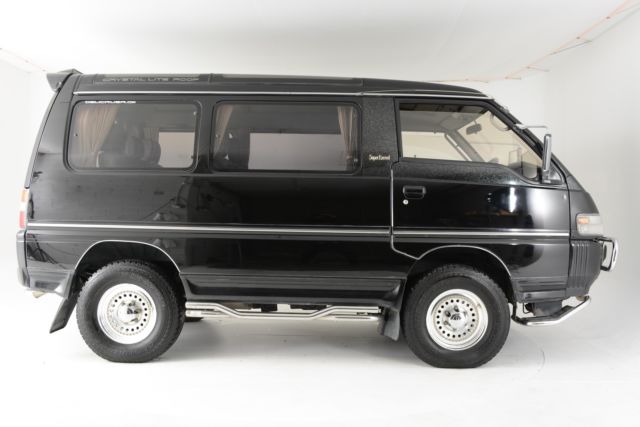 1992 Mitsubishi Delica Super Exceed 4WD Turbo Diesel - photo 3