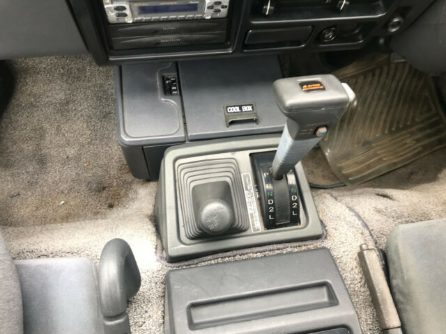 1992 Mitsubishi Van - photo 9