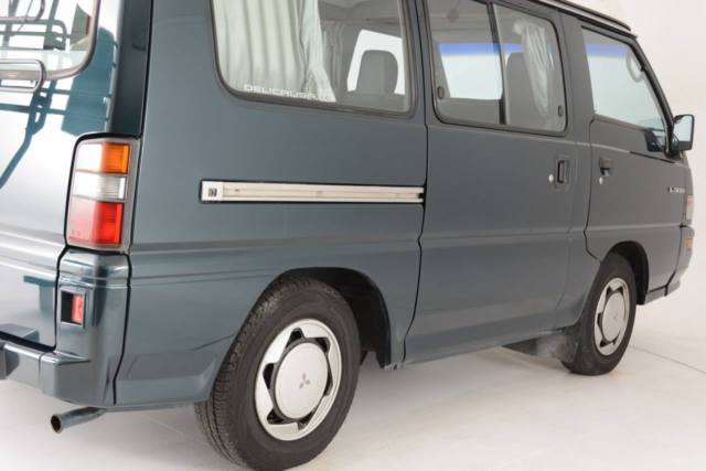 1992 Mitsubishi Delica Westfalia Pop Up camper Diesel !!! - photo 9