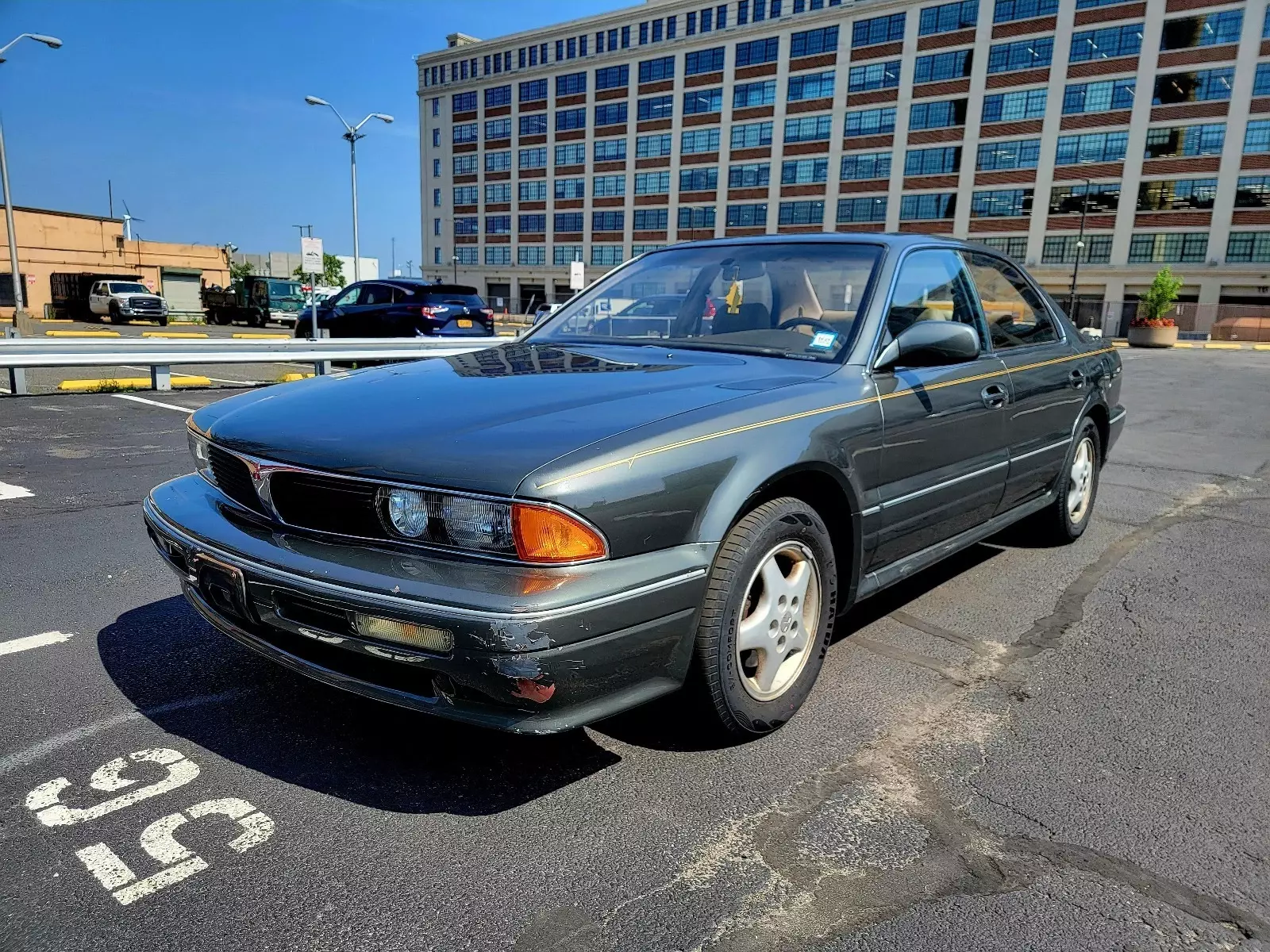 1992 Mitsubishi Diamante Green LS 1992 Mitsubishi Diamante LS