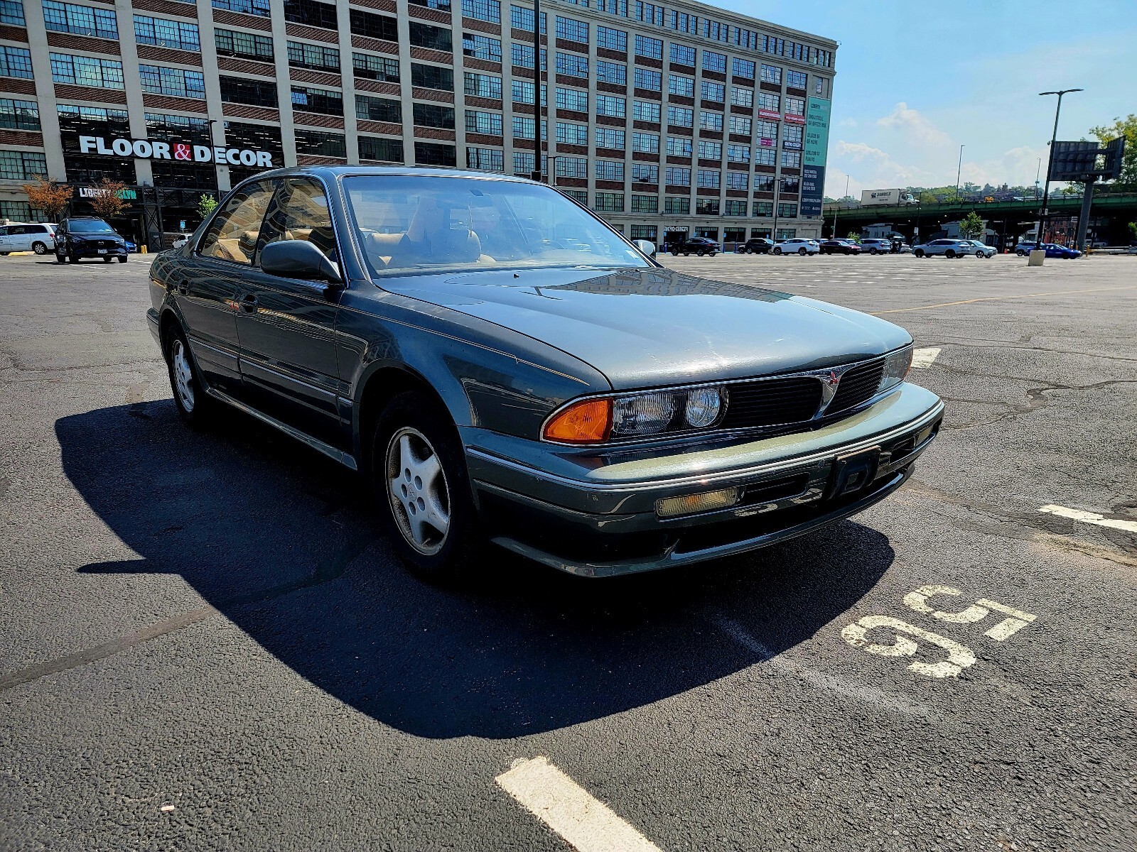 1992 Mitsubishi Diamante LS - photo 4