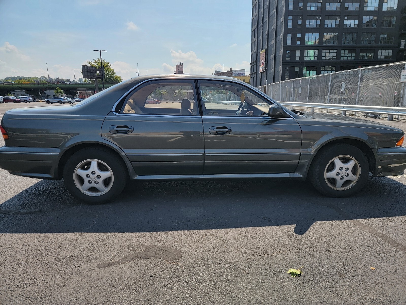 1992 Mitsubishi Diamante LS - photo 5