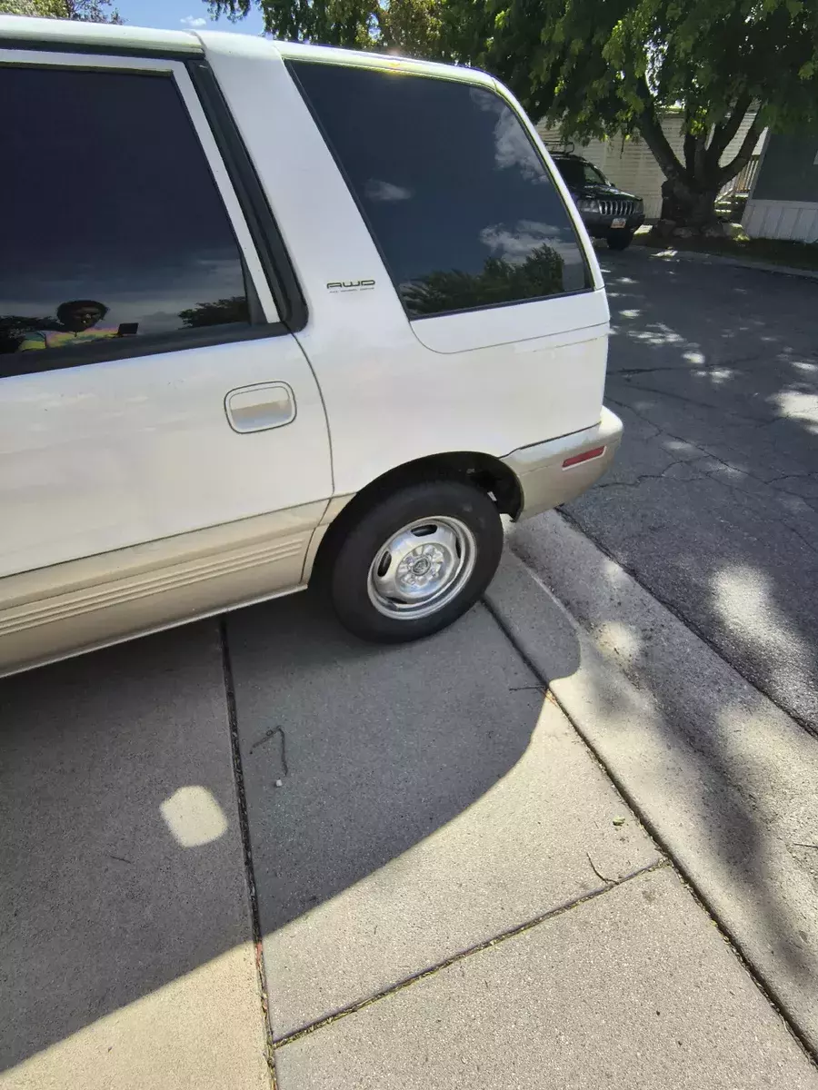 1992 Mitsubishi Expo Wagon Brown SP 4X4 1992 Mitsubishi Expo SP 4X4