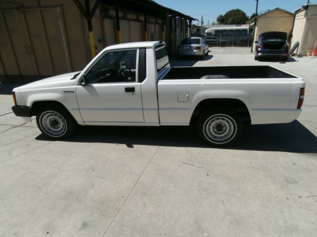 1992 Mitsubishi Mighty Max - photo 8