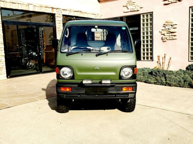 1992 Mitsubishi Other - photo 7