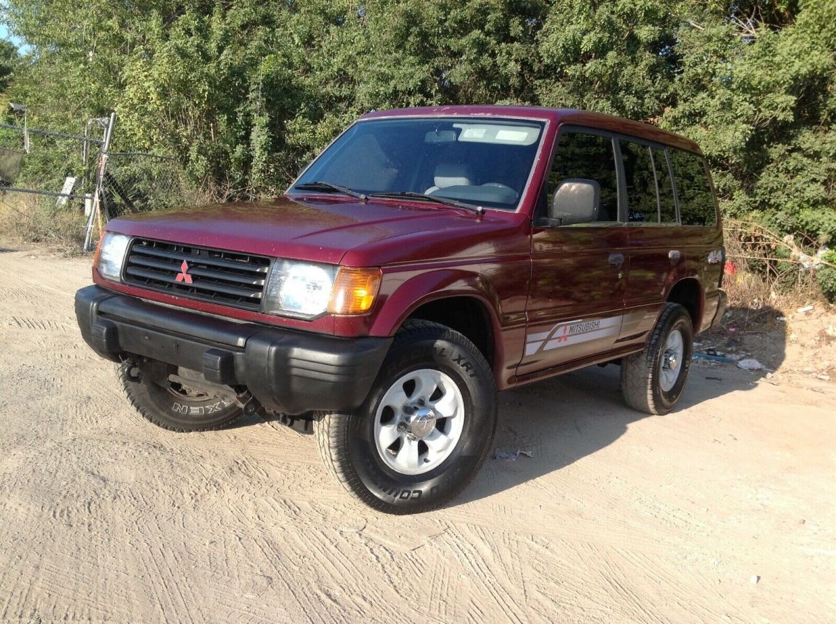 1992 Mitsubishi Montero 4X4 MANUAL 5 SPEED V6 - photo 12